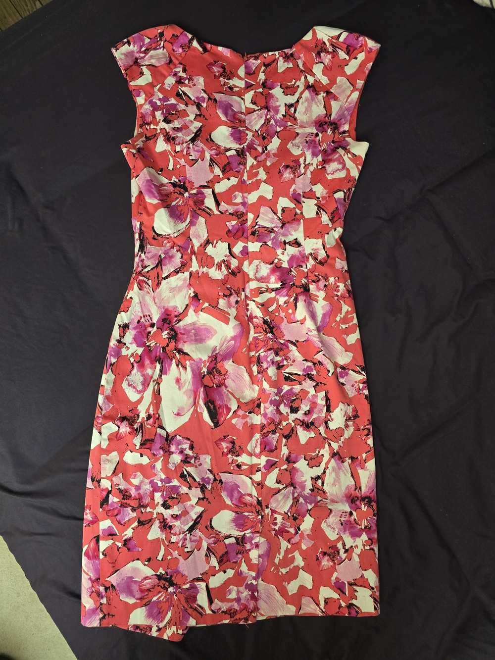 Adrianna Papell Coral and Pink Floral Cap-Sleeve Midi Dress - Picture 3 of 4